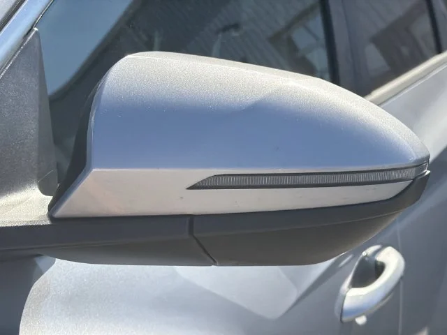 Used 2022 Silver Hyundai Blue image 41