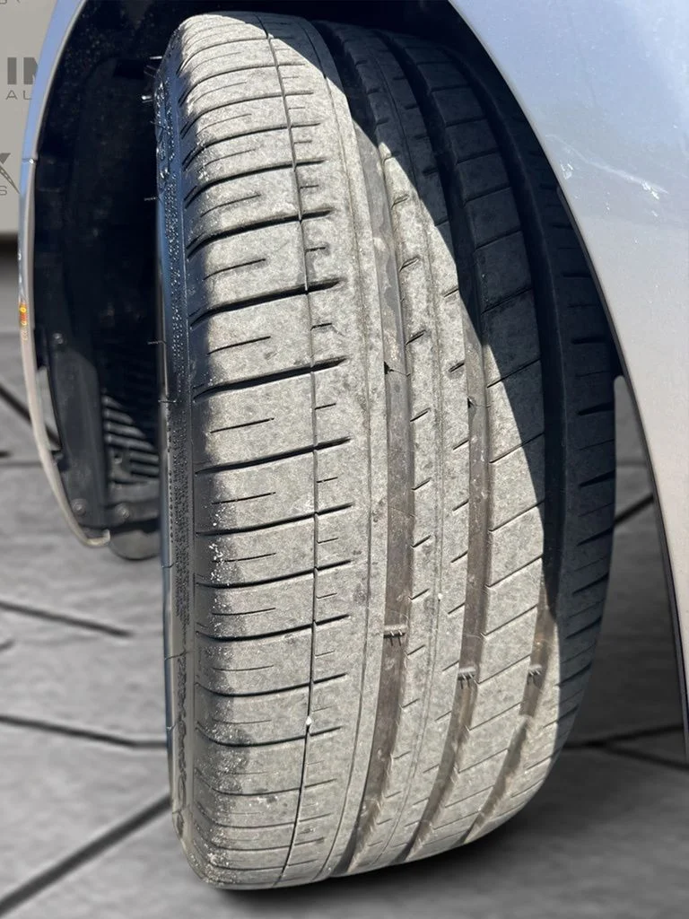 Used 2019 Silver BMW M550i xDrive image 39