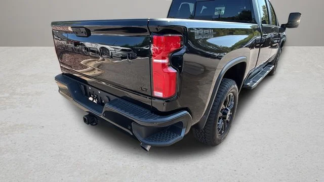 Used 2026 Black Chevrolet LT image 37