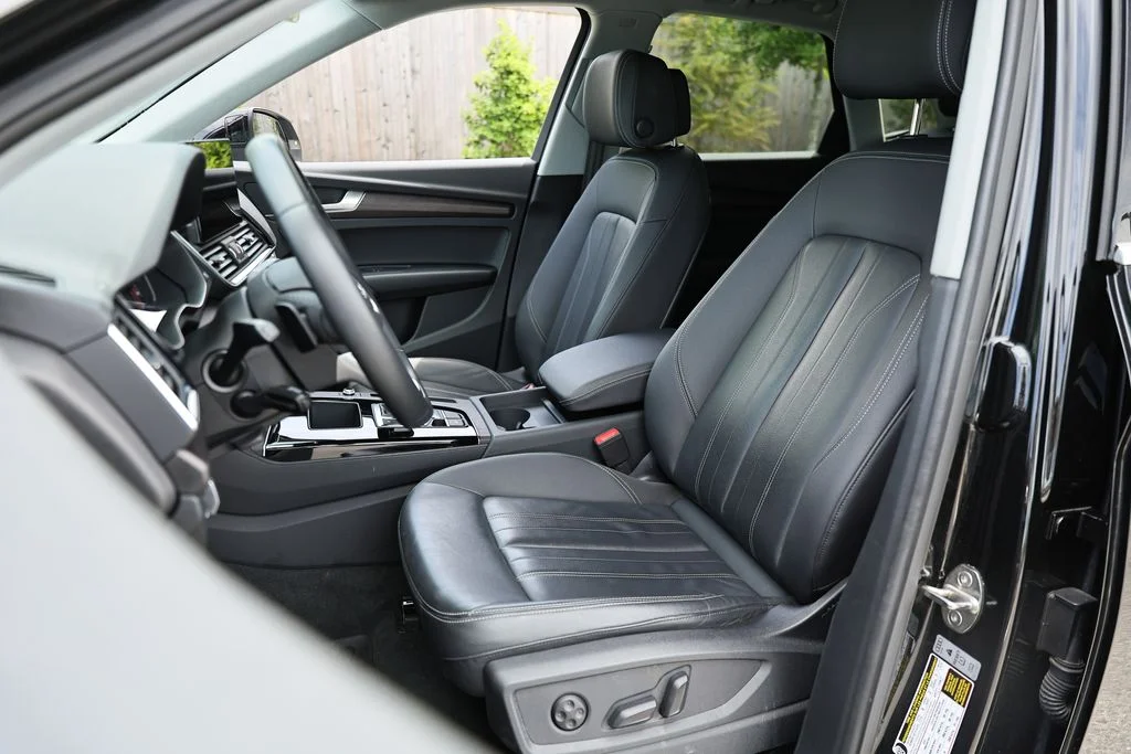 Used 2023 Mythos Black Metallic Audi 40 Premium image 19
