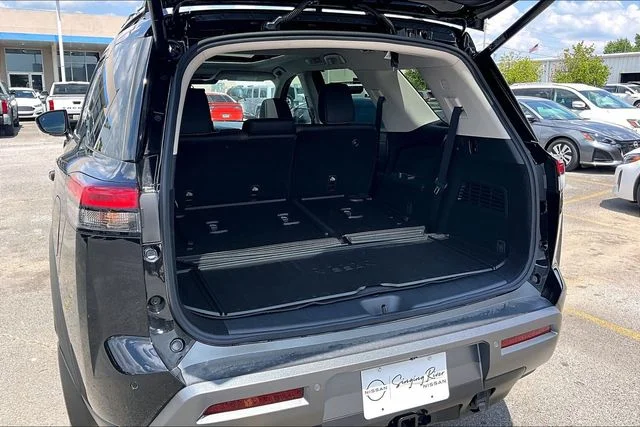New 2026 Nissan Pathfinder Platinum 4D Sport Utility