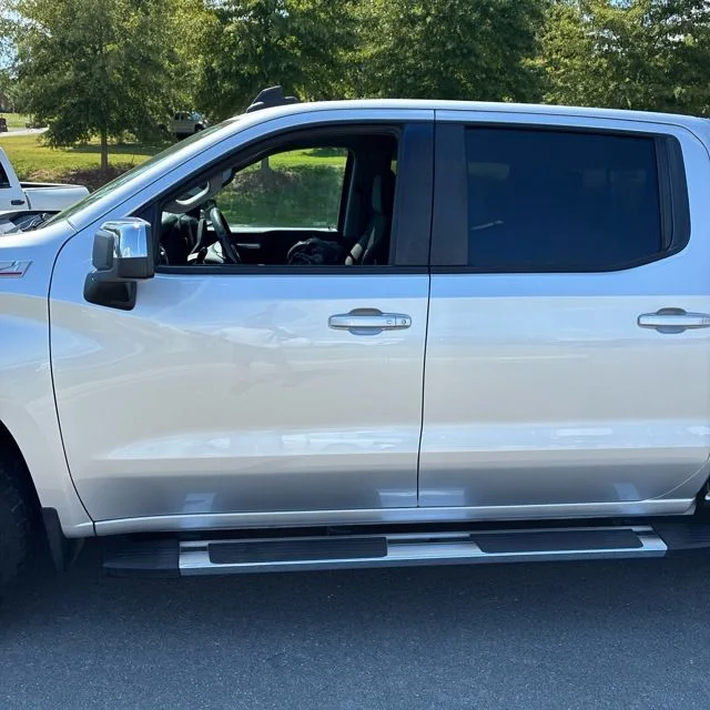 Used 2020 Silver Chevrolet LT image 7