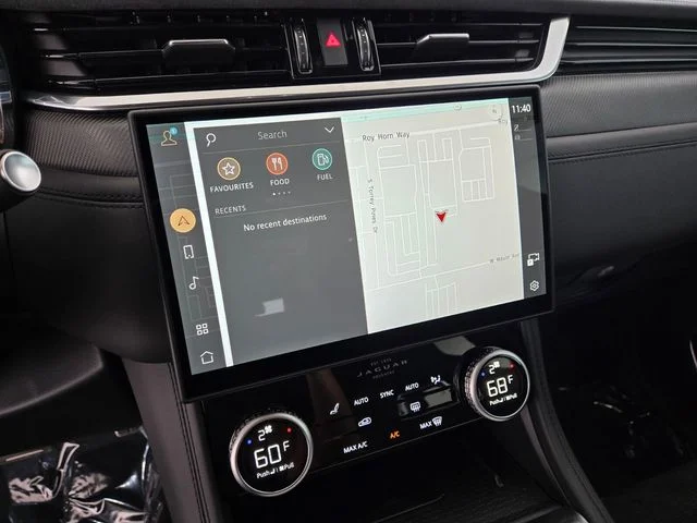 2026 Jaguar F-Pace SVR - Photo 22