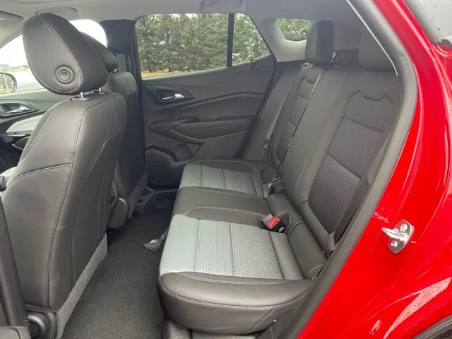2026 Chevrolet Trax LT - Photo 27
