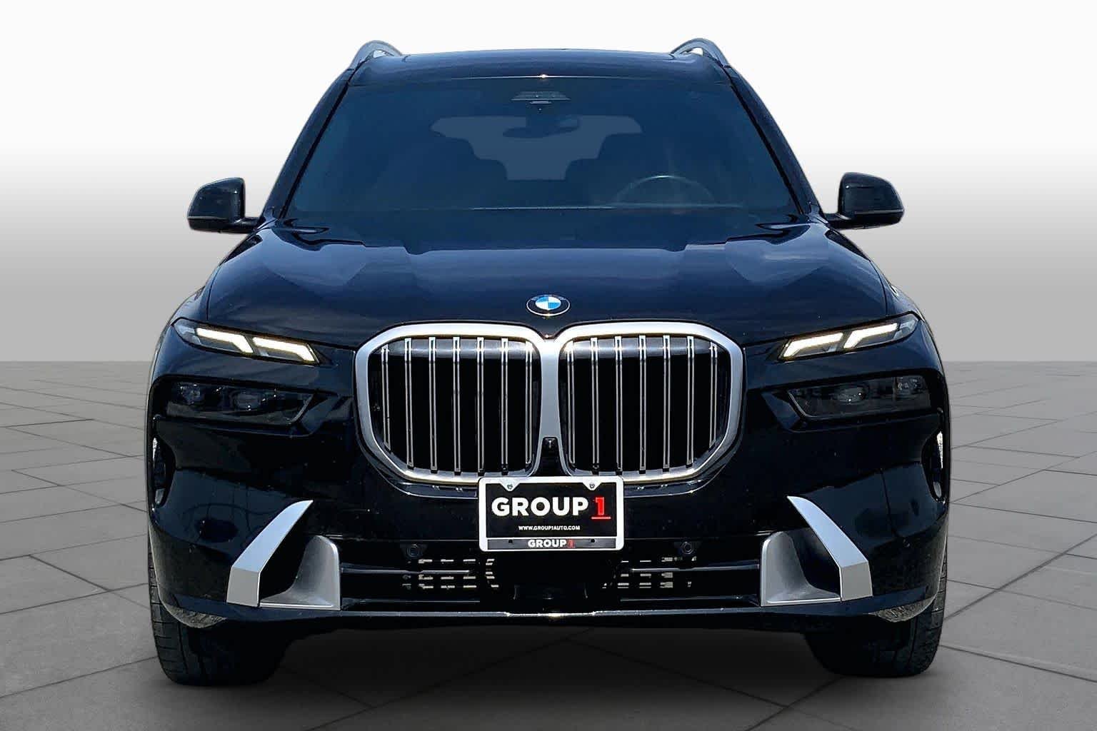 Used 2023 Black Sapphire Metallic BMW xDrive40i image 4