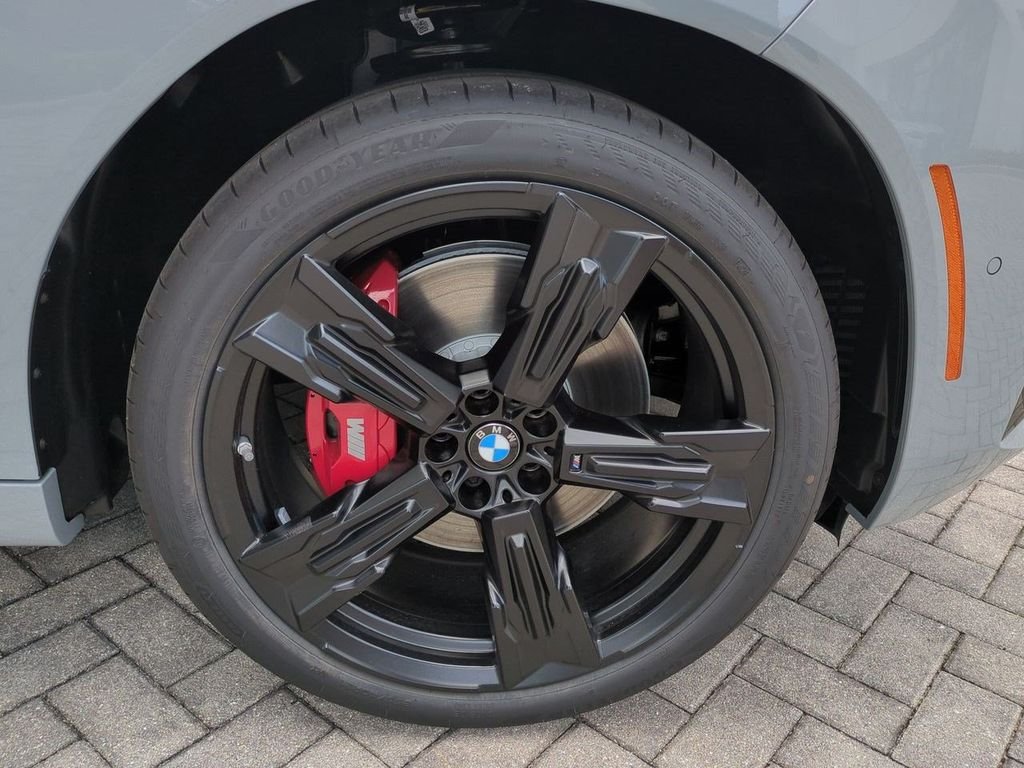New 2026 Brooklyn Grey Metallic BMW M50 xDrive image 11