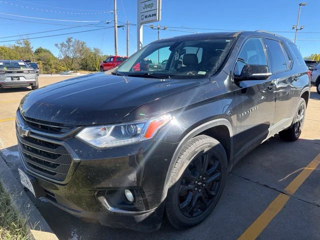 Used 2019 Black Chevrolet RS image 3