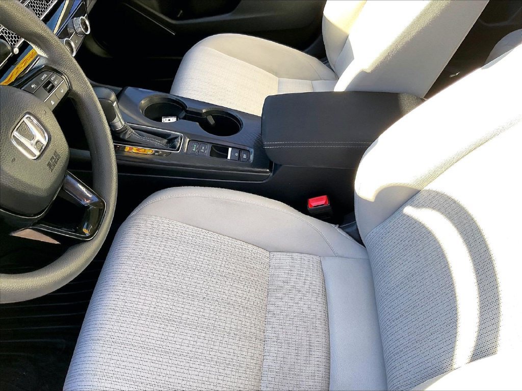 Used 2023 Gray Honda LX image 20