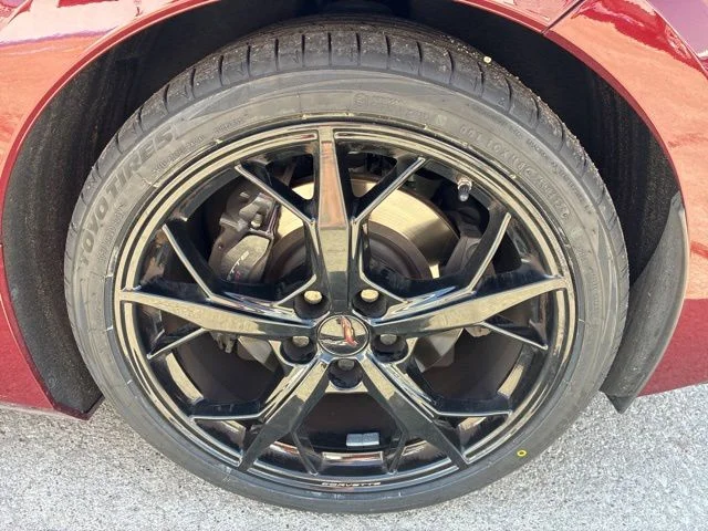 Certified Used 2020 Long Beach Red Metallic Tintcoat Chevrolet Stingray image 13