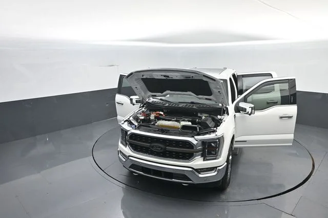 Certified Used 2023 White Metallic Ford King Ranch image 42
