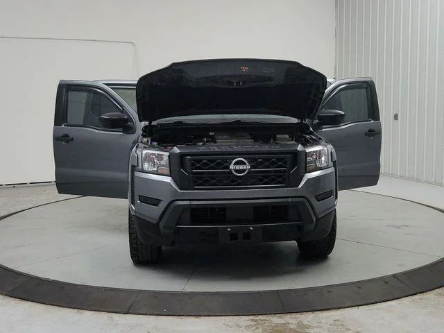 Used 2022 Gray Nissan S image 11