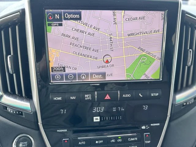 Used 2017 Black Toyota  image 19