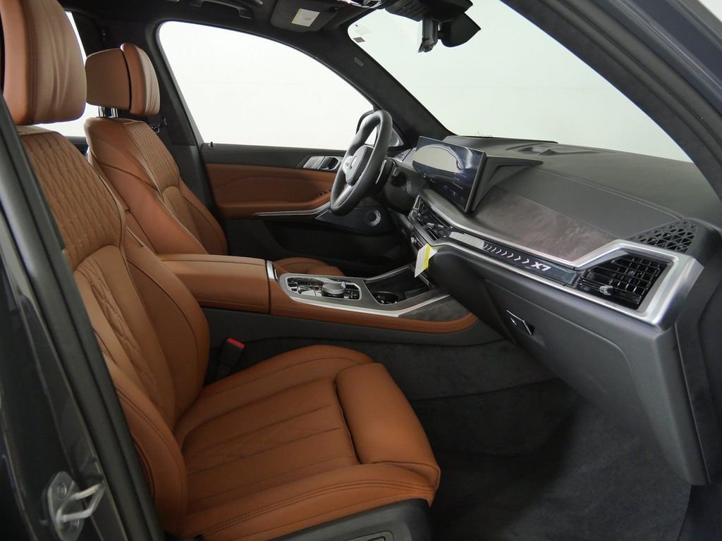 New 2027 Dravit Grey Metallic BMW xDrive40i image 20