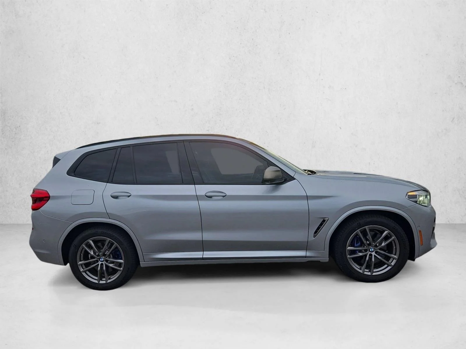Used 2020 Glacier Silver Metallic BMW M40i image 4