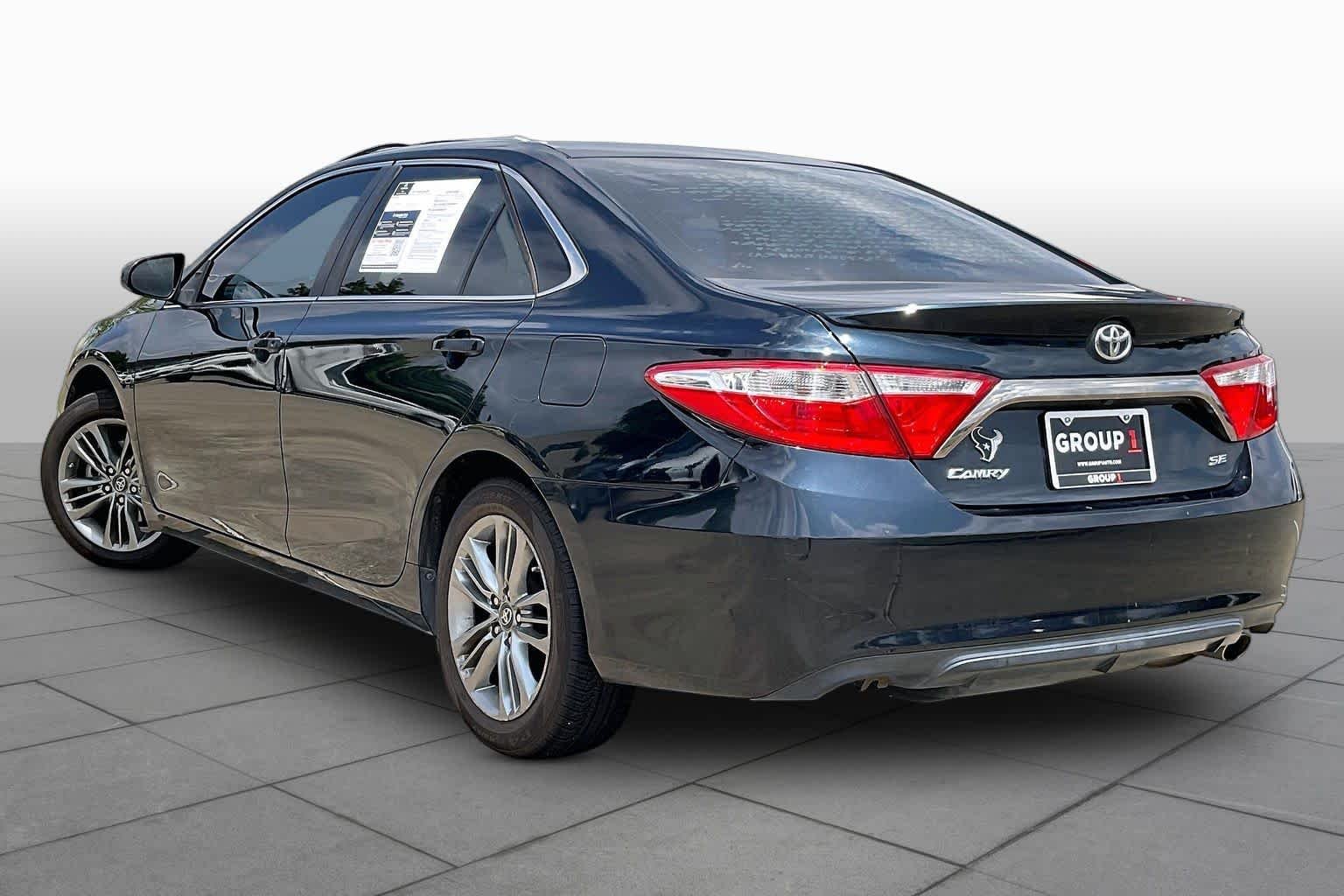 Used 2017 Cosmic Gray Mica Toyota SE image 11