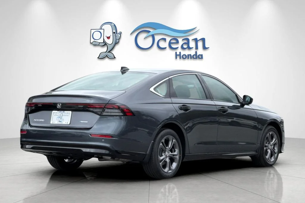 New 2026 Meteorite Gray Metallic Honda EX-L image 7