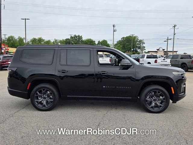New 2026 High Gloss Black Exterior Paint Jeep Limited image 16