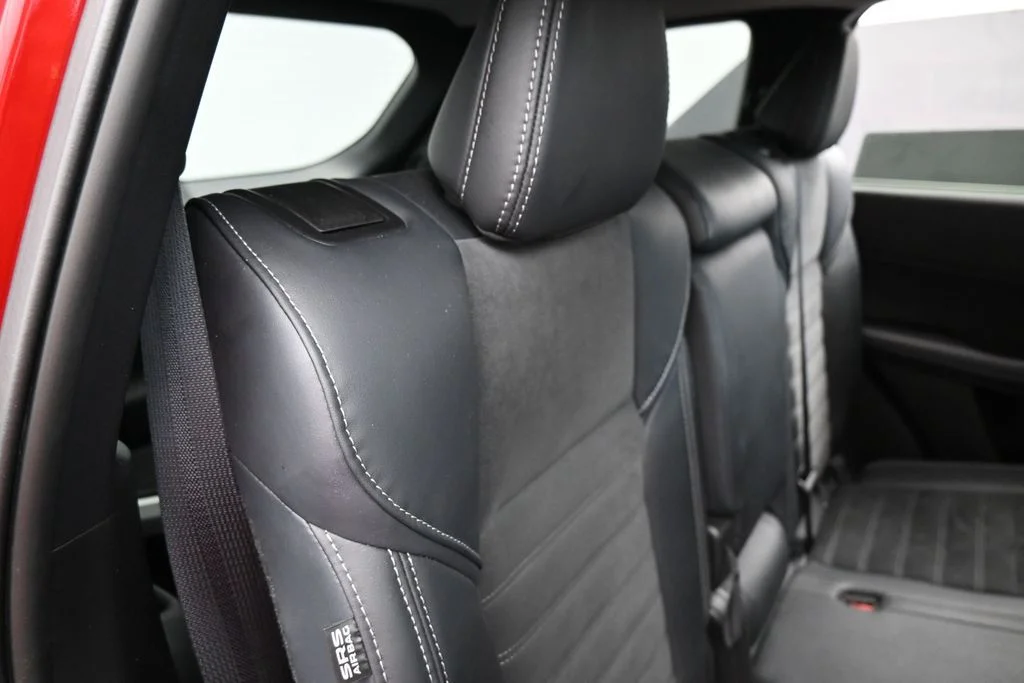 Used 2024 Red Mitsubishi SE Black Edition image 35