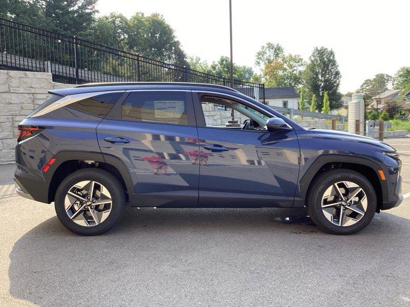 New 2026 Blue Hyundai SEL Plus AWD image 9