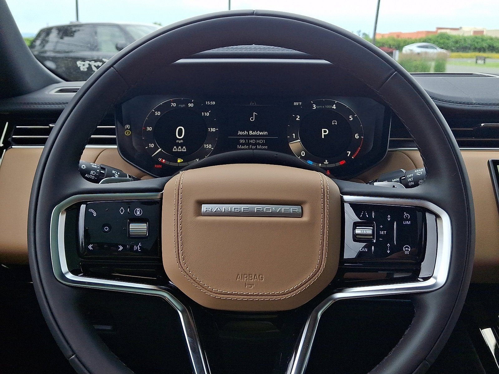 New 2026 Santorini Black LAND ROVER SE image 16