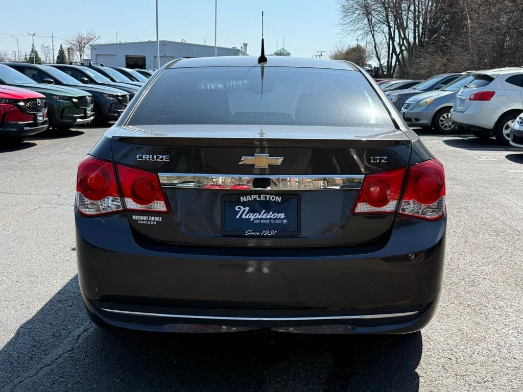 Used 2014 Gray Chevrolet LTZ image 8