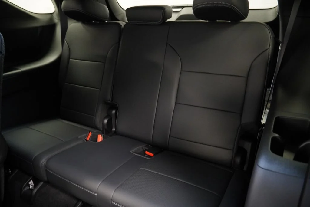 New 2027 Sterling Gray Metallic Chevrolet LT image 13