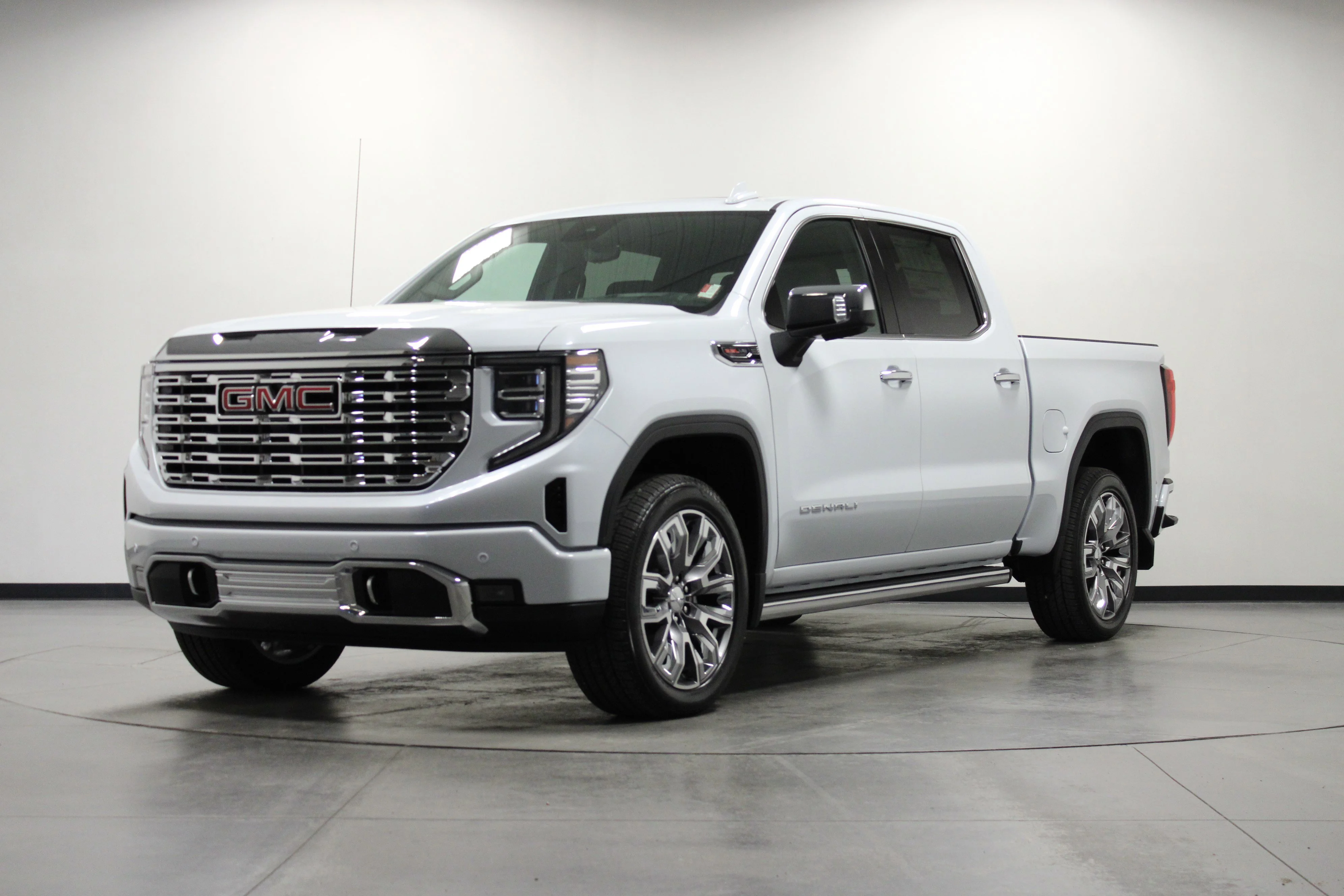 New 2026 Glacier White Tricoat GMC Denali image 8