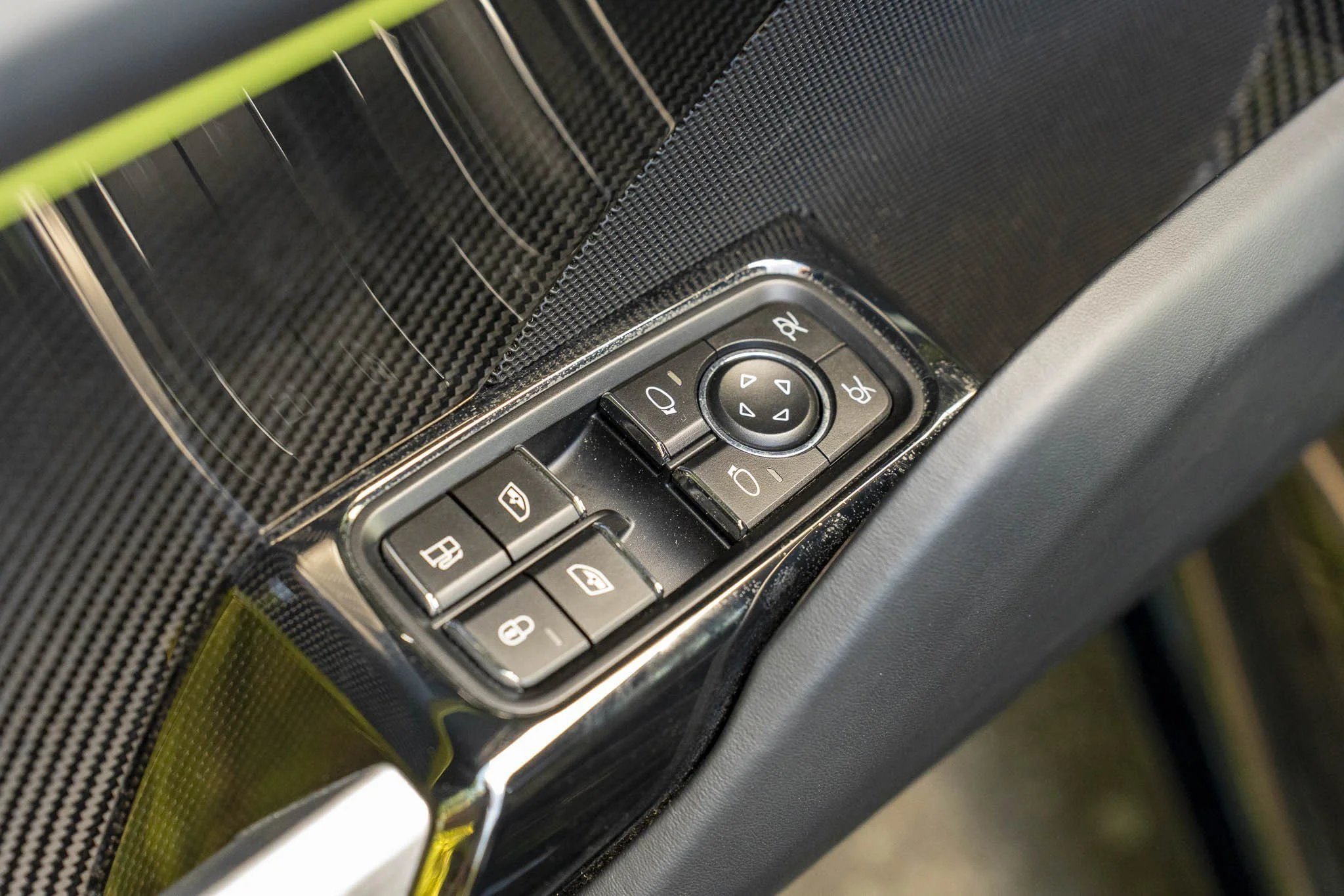 Used 2015 Black Porsche  image 41