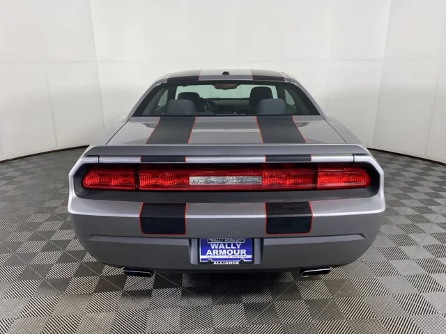 Used 2014 Silver Dodge R/T image 7