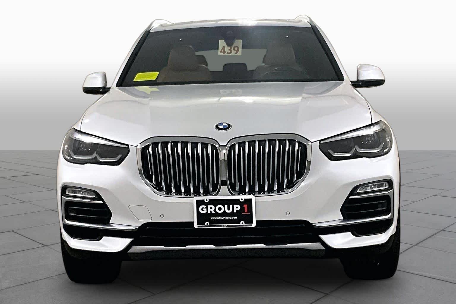 Used 2019 Mineral White Metallic BMW xDrive40i image 3