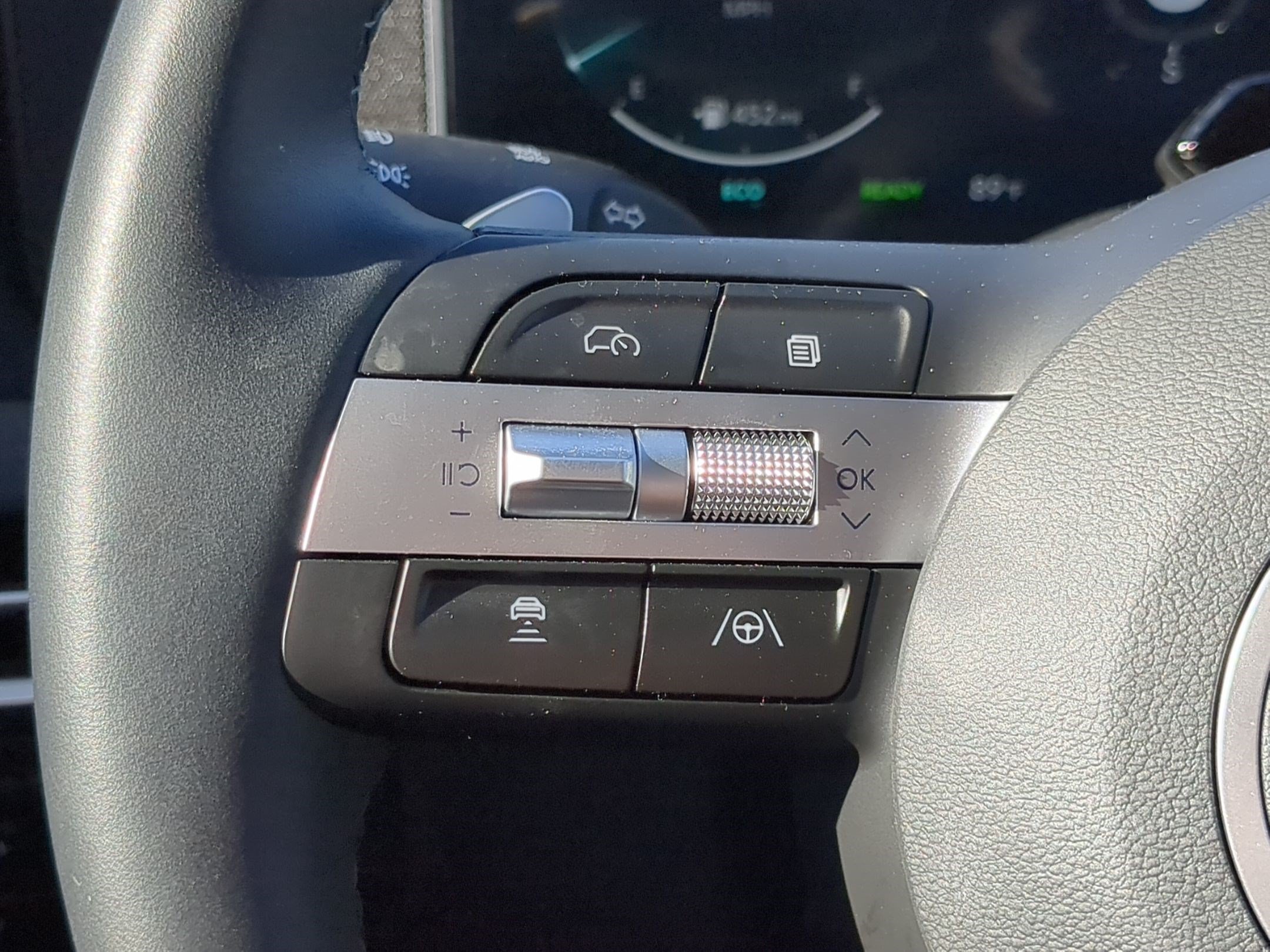 2026 Hyundai Tucson Limited - Photo 18