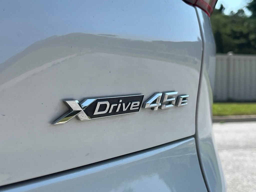 Certified Used 2023 Mineral White Metallic BMW xDrive45e image 13