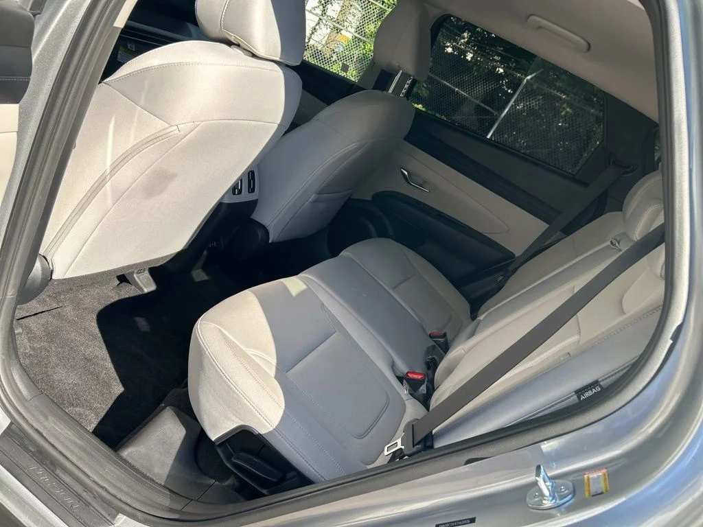 Used 2026 Silver Hyundai SEL image 28