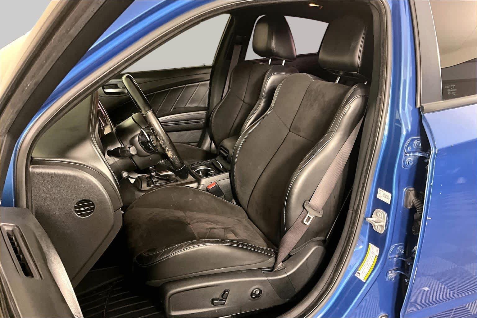 Used 2020 Frostbite Dodge R/T image 8