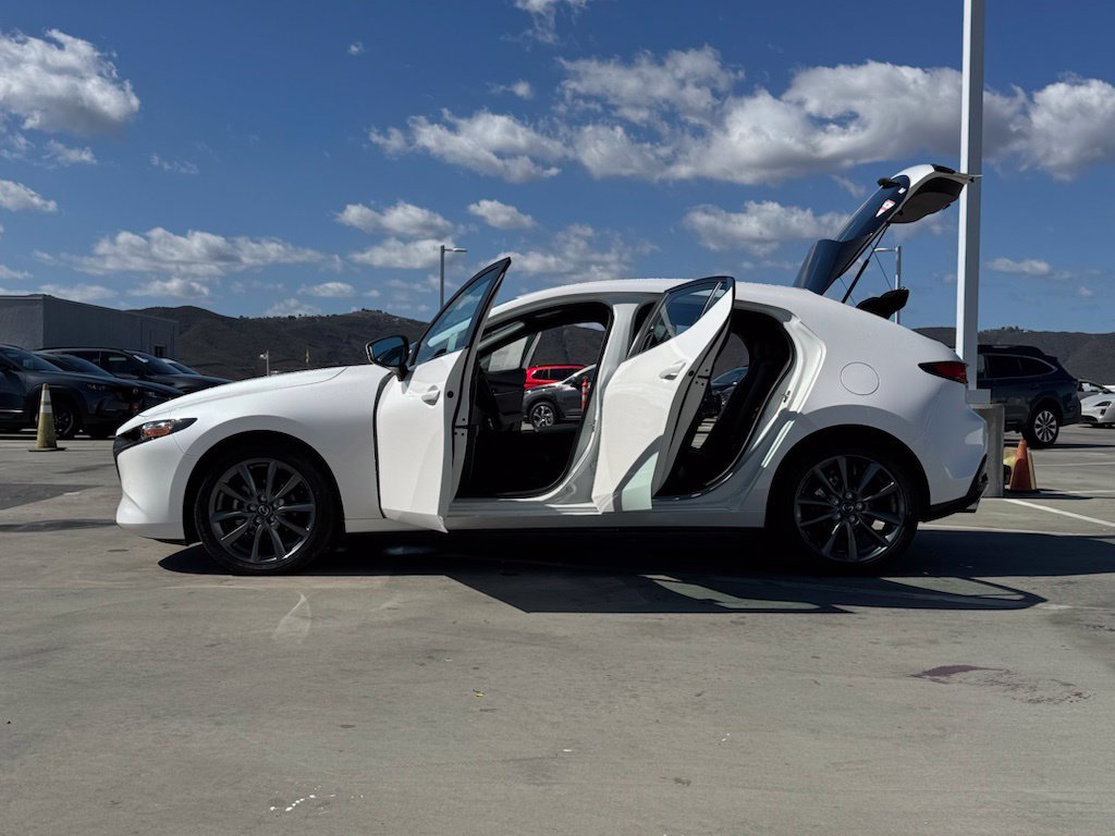 New 2026 Snowflake White Pearl Mazda 2.5 S Preferred image 26