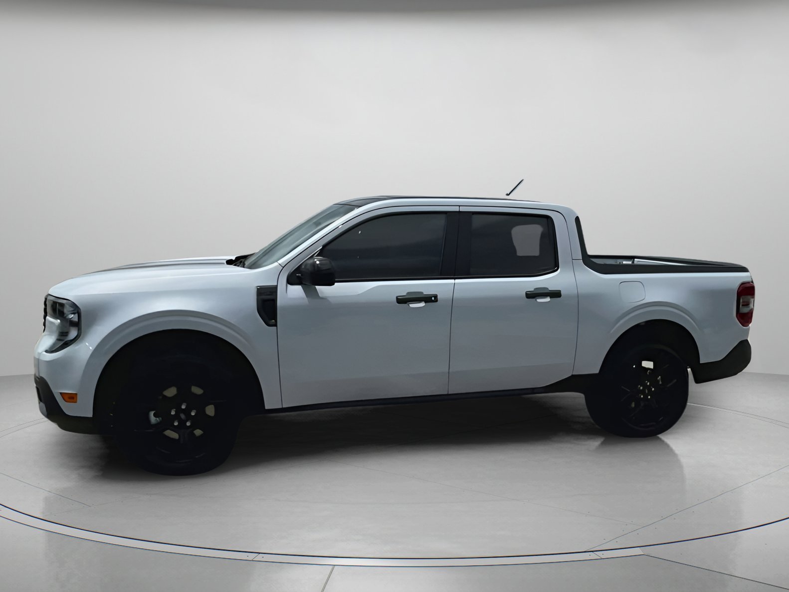 2025 Ford Maverick XLT - Photo 12
