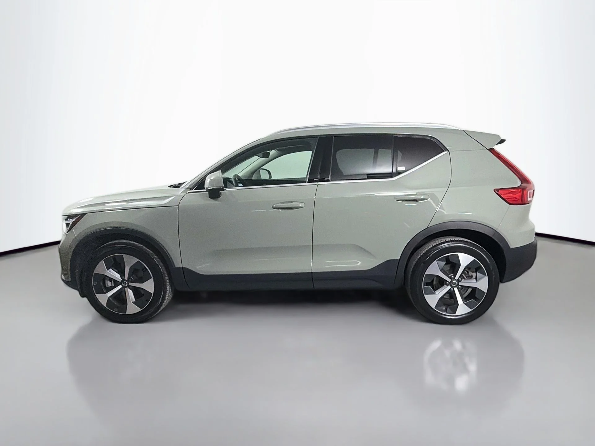 Certified Used 2024 Sage Green Volvo Core image 9
