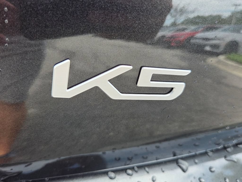 New 2026 Interstellar Gray Kia LXS FWD image 31