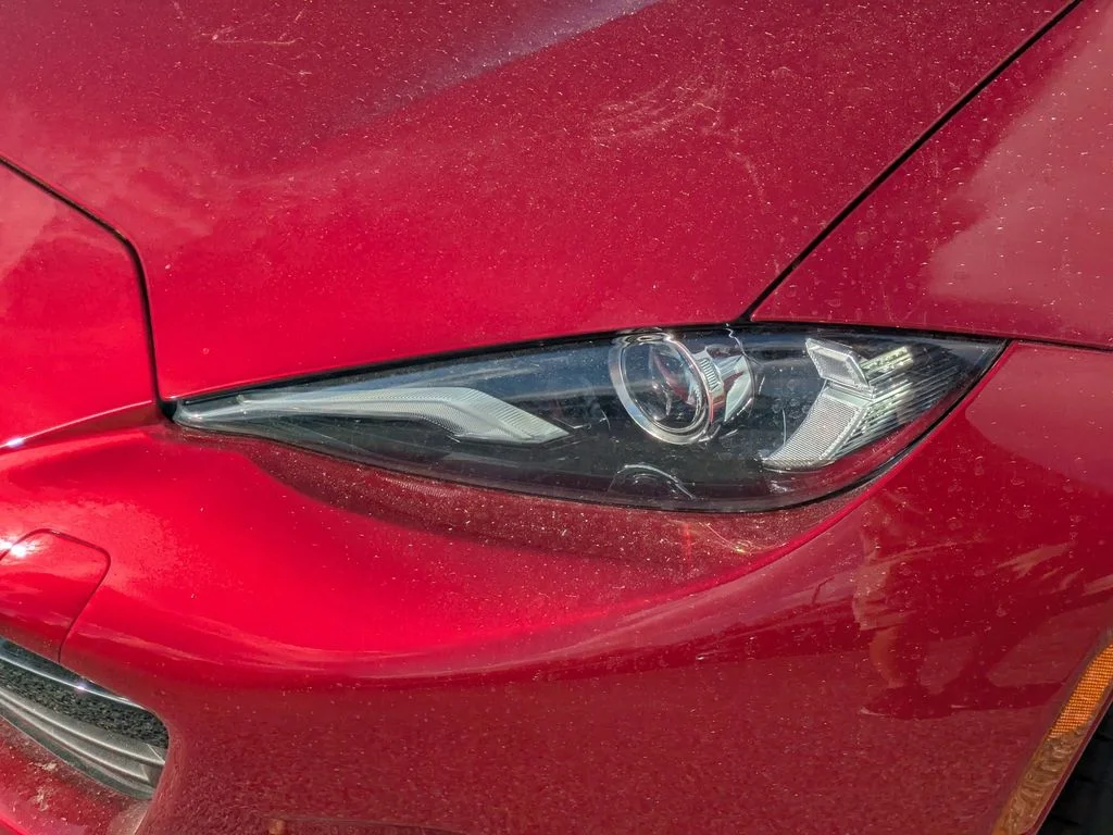 2025 Mazda MX-5 Miata Sport - Photo 12