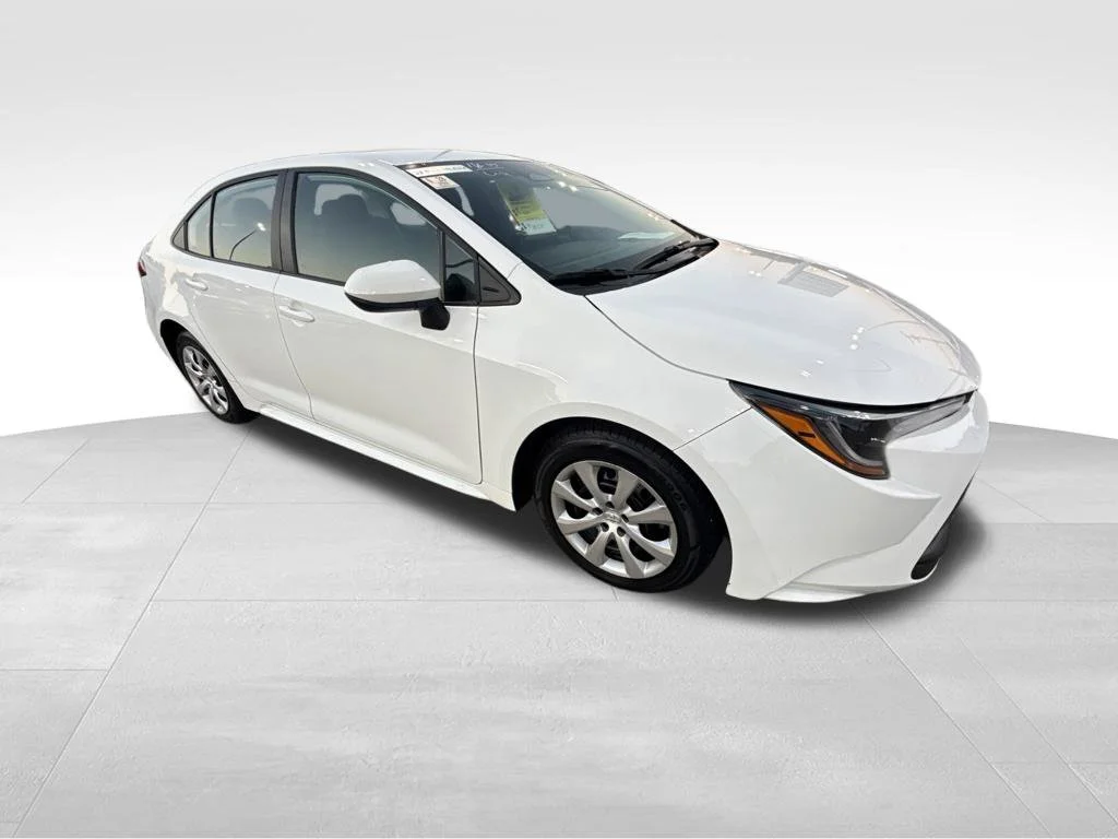 Used 2025 White Toyota LE image 8