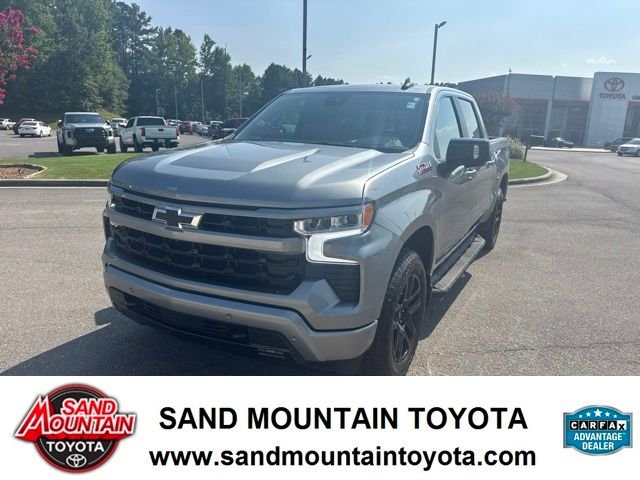 Used 2025 Gray Chevrolet RST image 7