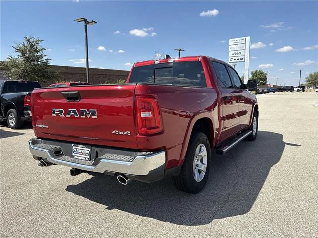 New 2026 Molten Red Pearl-Coat  Paint Ram BIGHORN/LONESTAR CREW 4X4 image 8