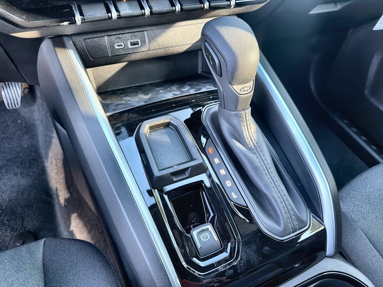 2026 Chevrolet Colorado Work Truck - Photo 14