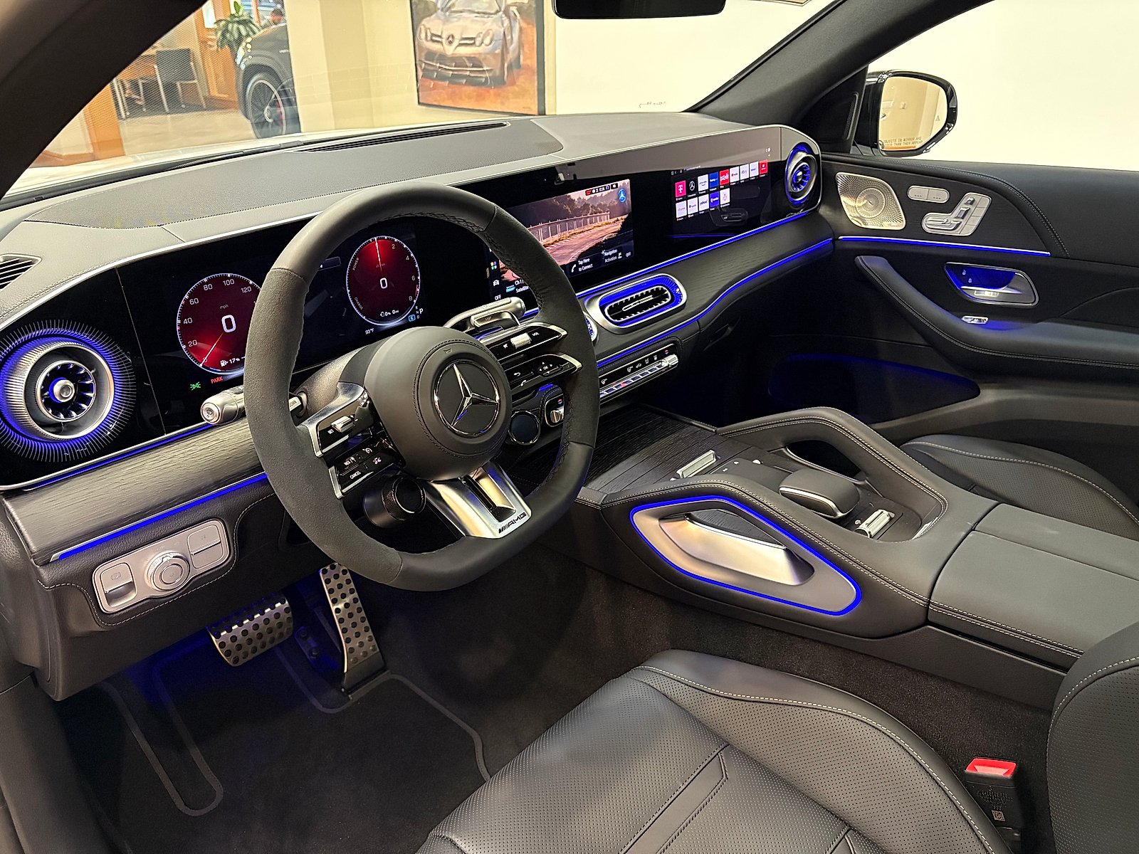 New 2027 MANUFAKTUR Moonlight White Metallic Mercedes-Benz AMG® GLE 53e image 14
