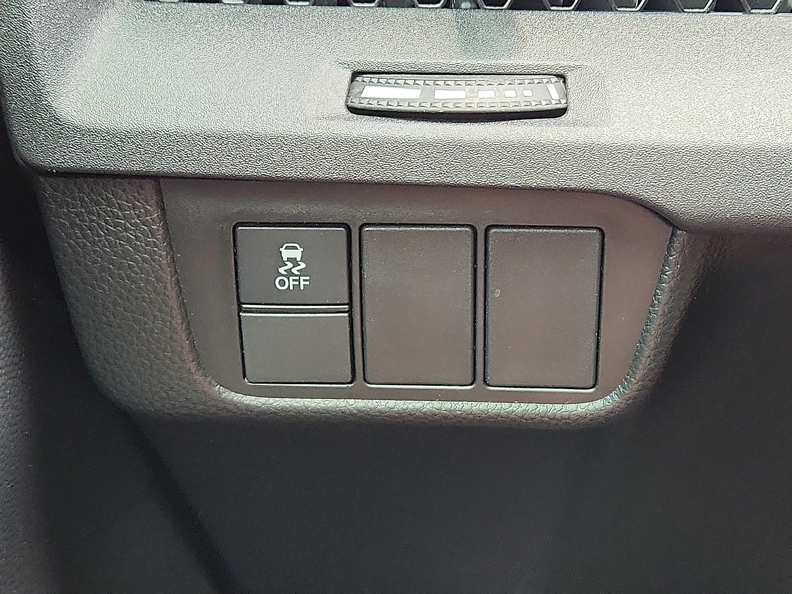 Certified Used 2025 Gray Honda LX image 20