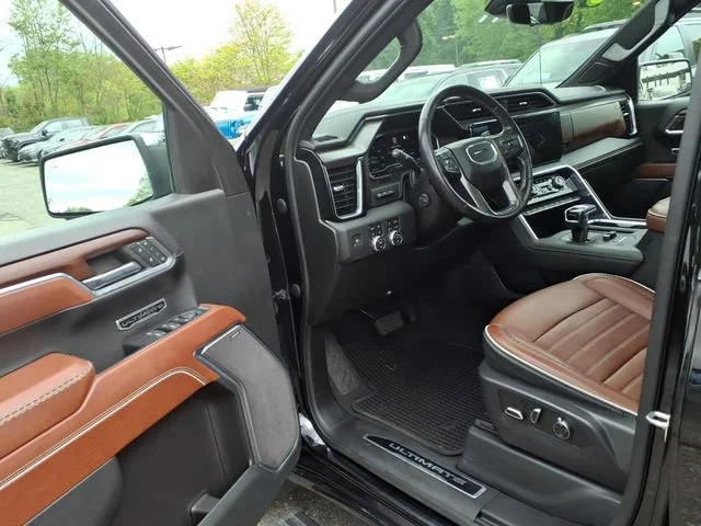 Used 2023 Onyx Black GMC Denali Ultimate image 21