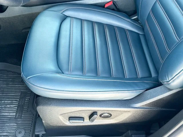 Used 2024 White Ford SEL image 18