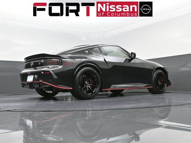 2025 Nissan Z NISMO - Photo 35