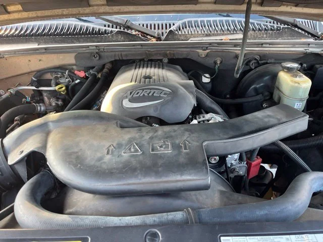 Used 2001  GMC SLE image 30