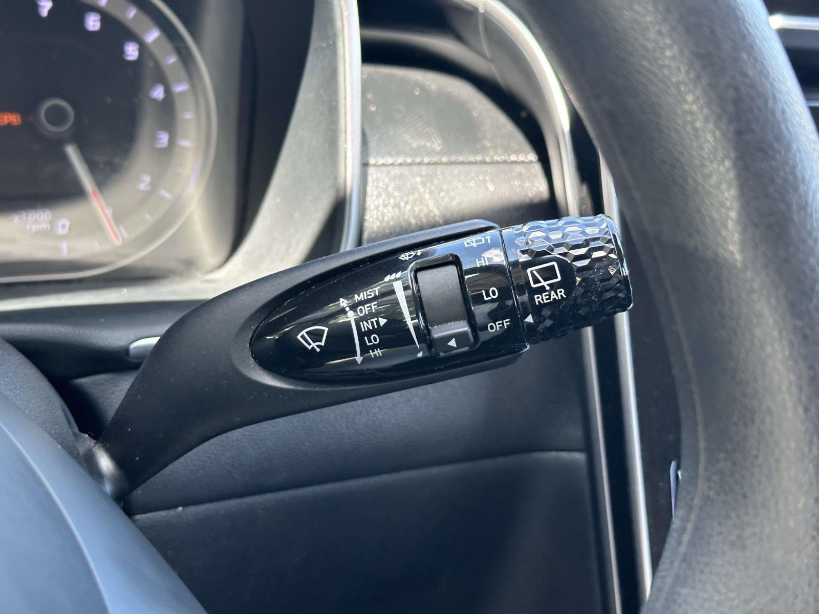 Certified Used 2024 Blue Hyundai SE image 30